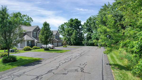 4102 Brunswick Meadows Way Troy NY 12182
