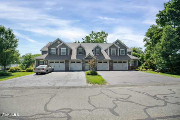 4102 Brunswick Meadows Way Troy NY 12182