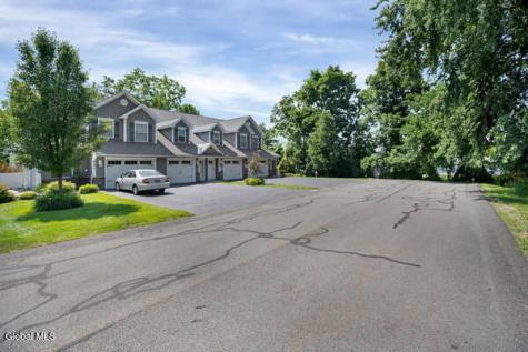 4102 Brunswick Meadows Way Troy NY 12182
