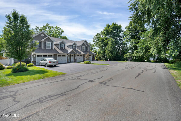 4102 Brunswick Meadows Way Troy NY 12182