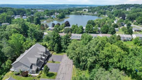 4102 Brunswick Meadows Way Troy NY 12182