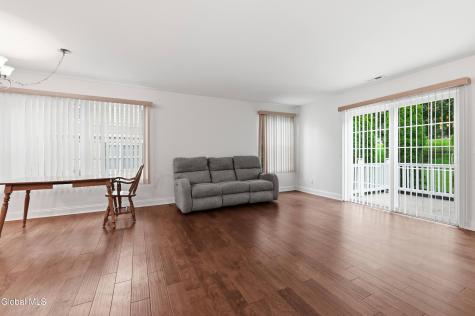 301 Royale Court Troy NY 12180