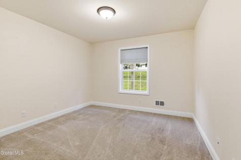301 Royale Court Troy NY 12180