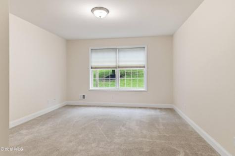 301 Royale Court Troy NY 12180