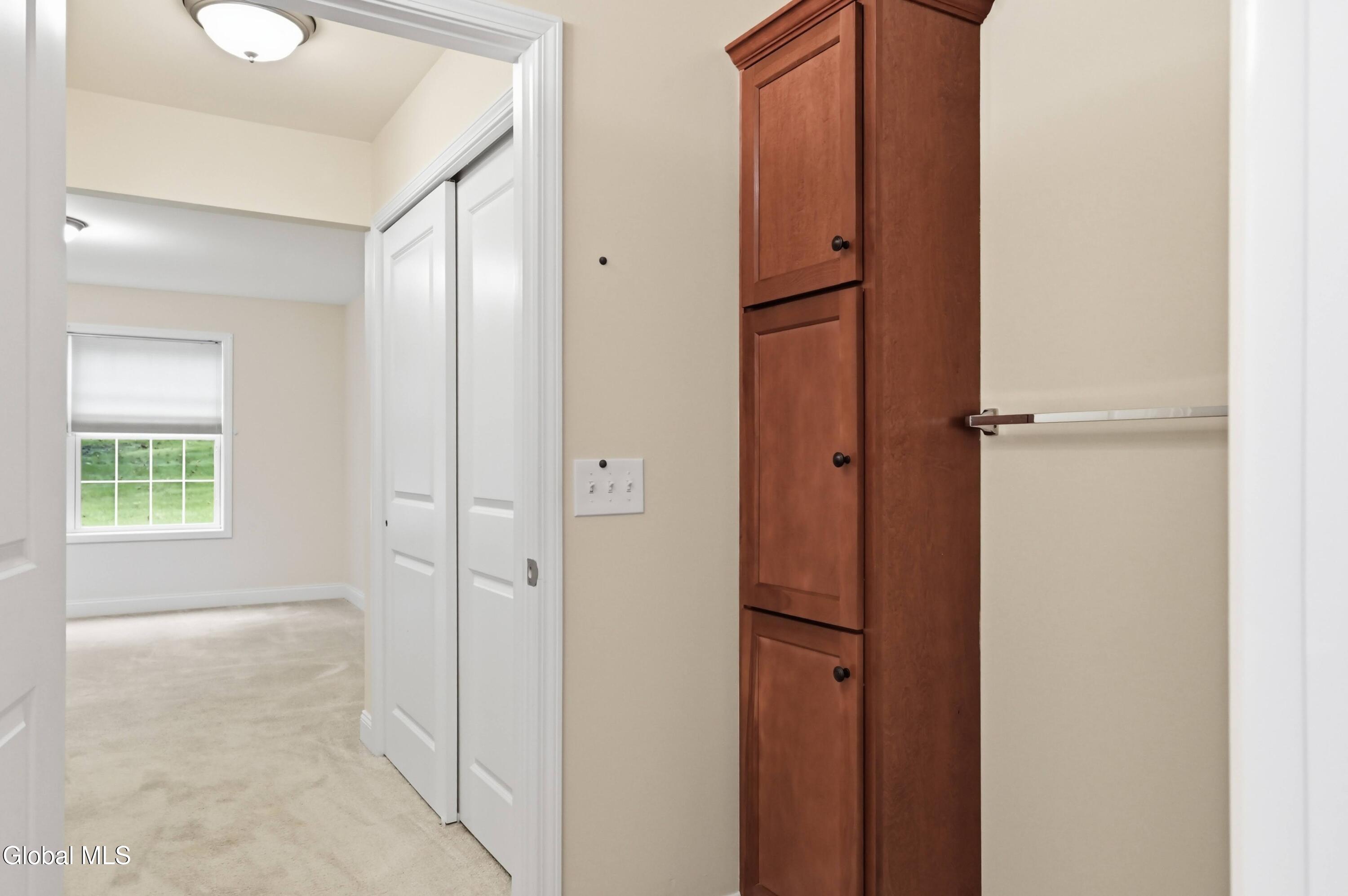 301 Royale Court Troy NY 12180