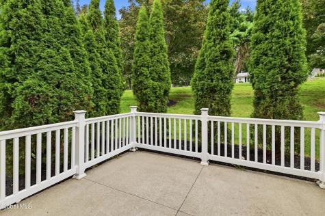 301 Royale Court Troy NY 12180