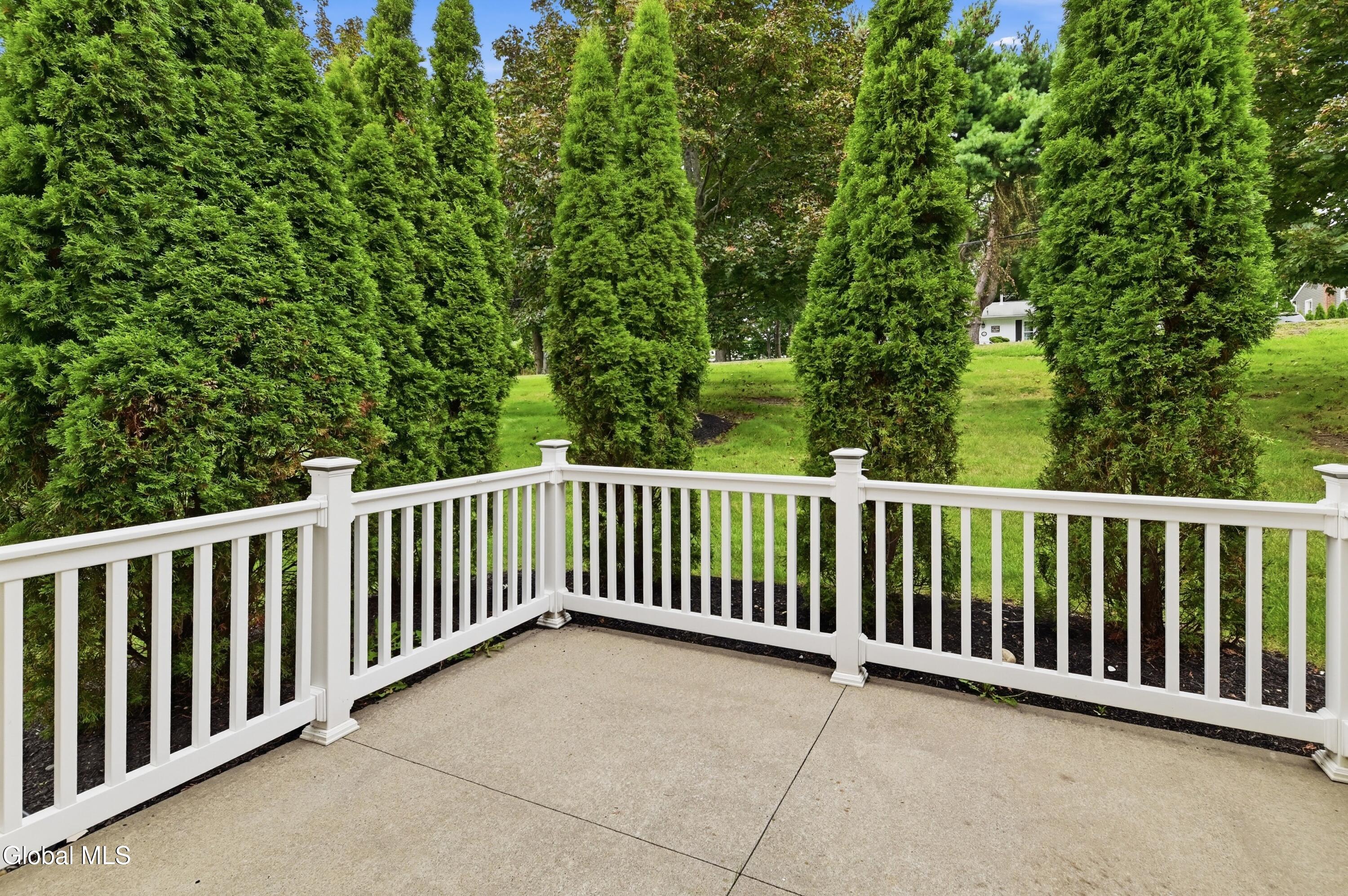 301 Royale Court Troy NY 12180