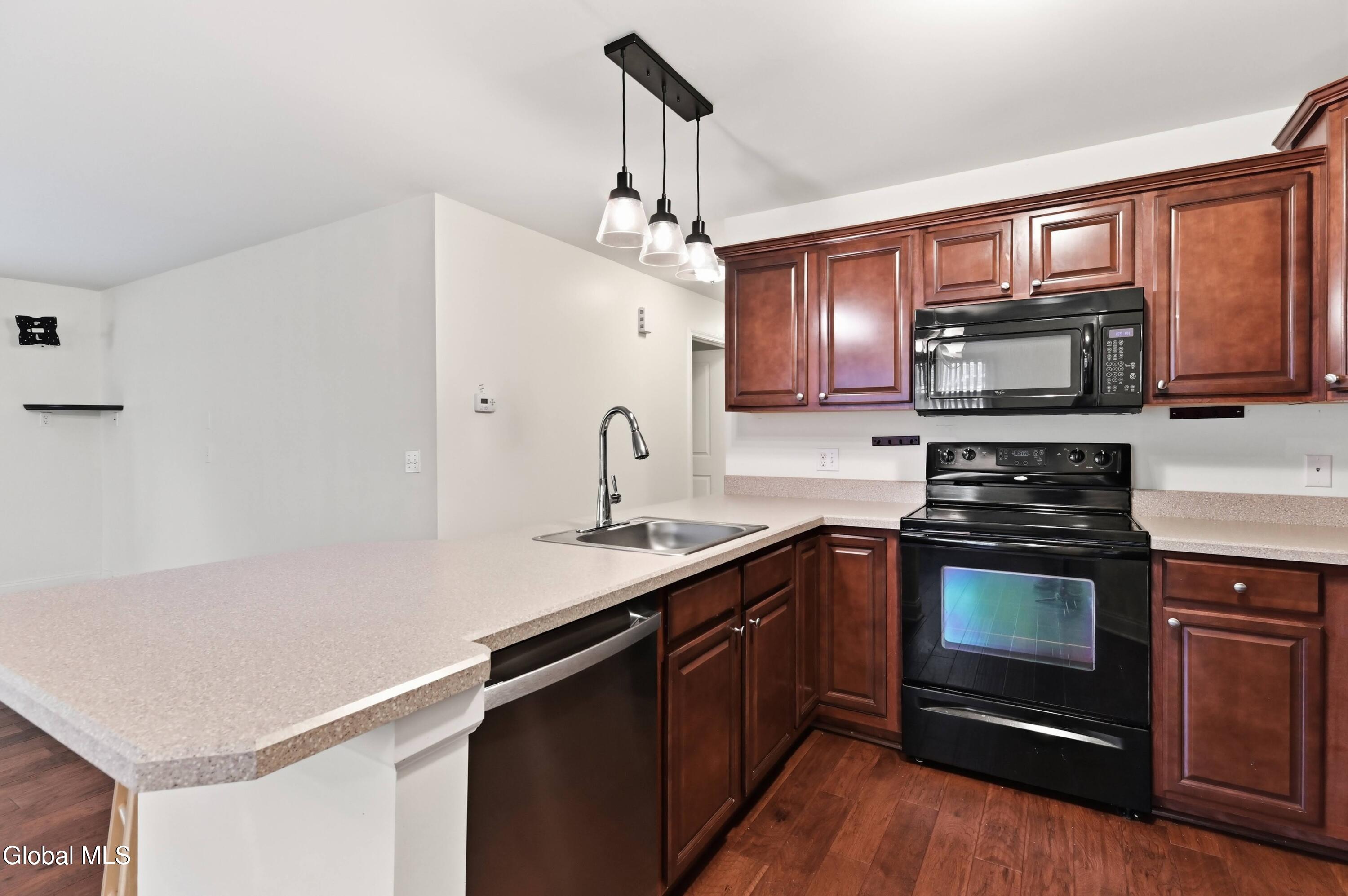 301 Royale Court Troy NY 12180