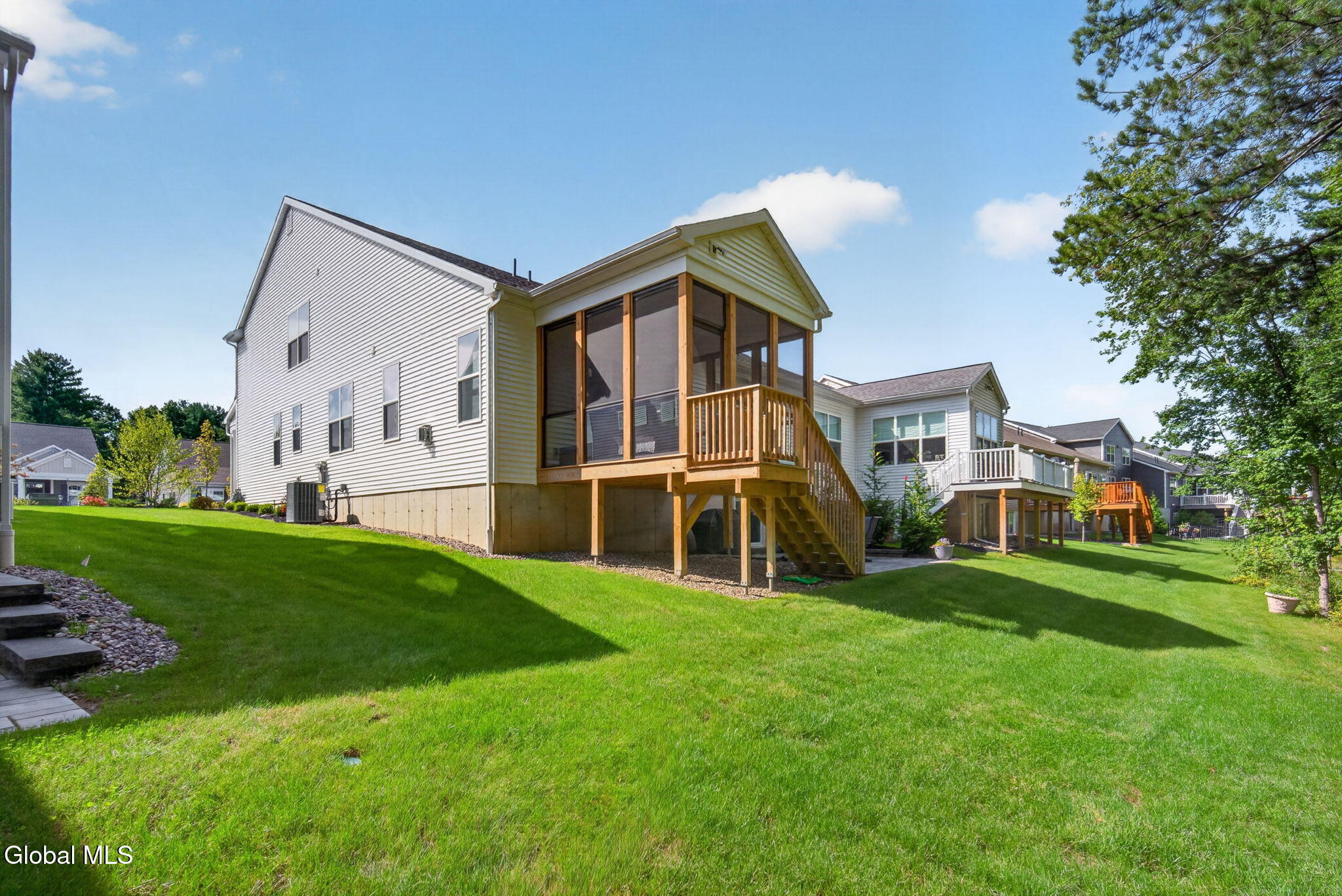 48 Daintree Drive Saratoga Springs NY 12866