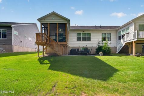 48 Daintree Drive Saratoga Springs NY 12866