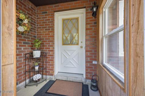 2C Deer Creek Clifton Park NY 12065