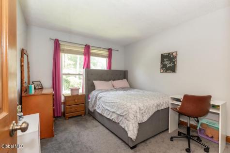 24 Brenden Court Clifton Park NY 12065