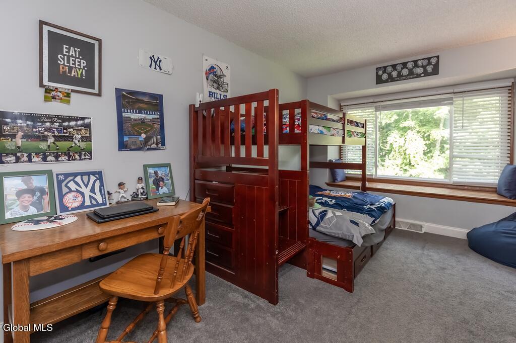 24 Brenden Court Clifton Park NY 12065