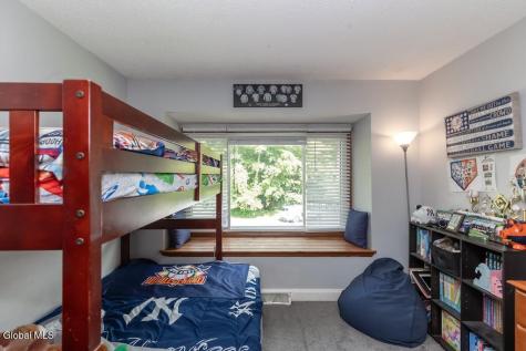 24 Brenden Court Clifton Park NY 12065