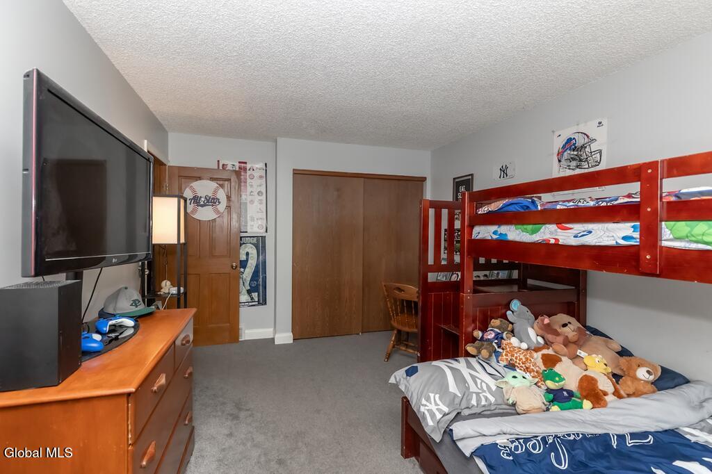 24 Brenden Court Clifton Park NY 12065