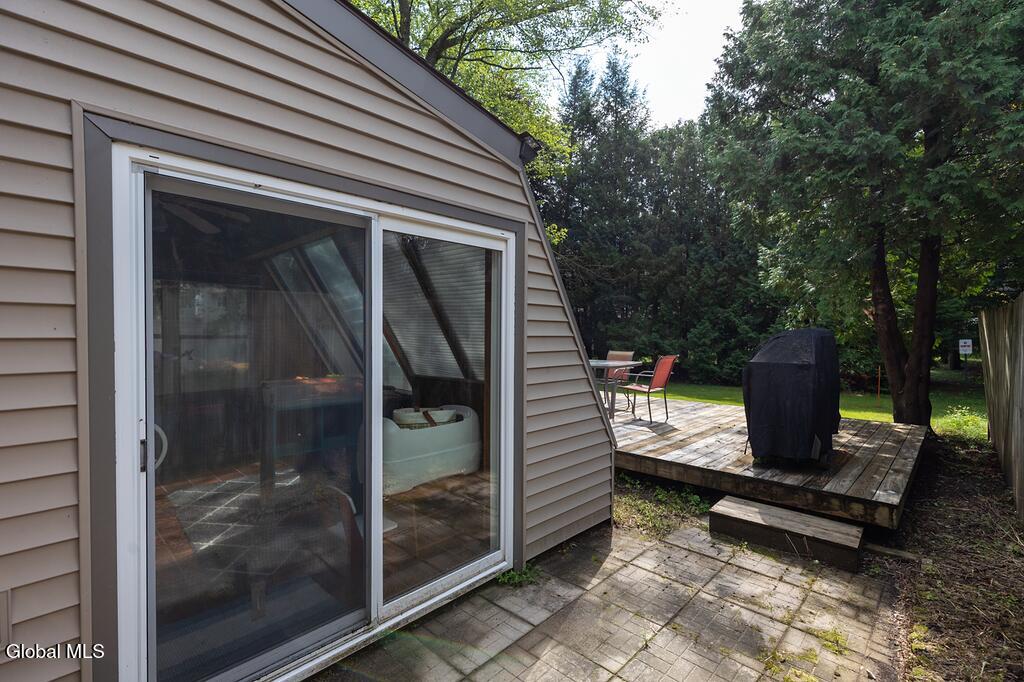 24 Brenden Court Clifton Park NY 12065