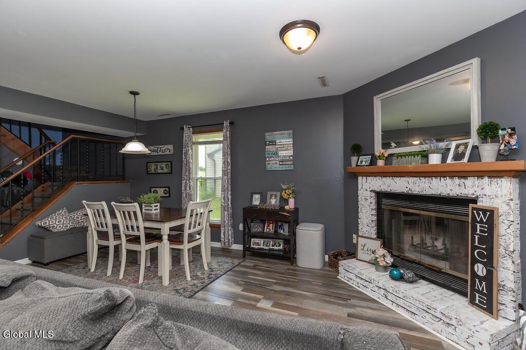 24 Brenden Court Clifton Park NY 12065