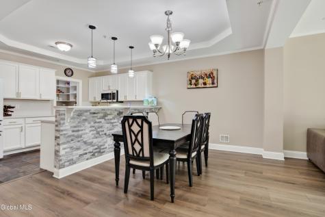 802 Vly Pointe Drive Niskayuna NY 12309