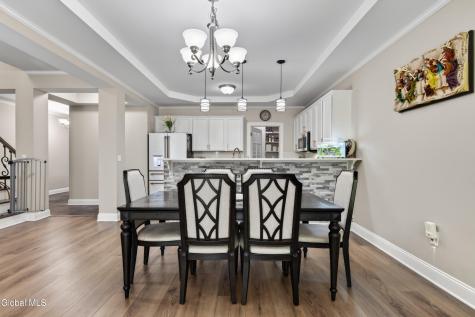 802 Vly Pointe Drive Niskayuna NY 12309