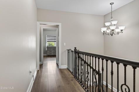 802 Vly Pointe Drive Niskayuna NY 12309