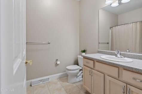 802 Vly Pointe Drive Niskayuna NY 12309
