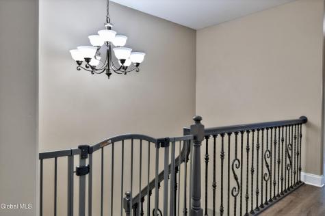 802 Vly Pointe Drive Niskayuna NY 12309
