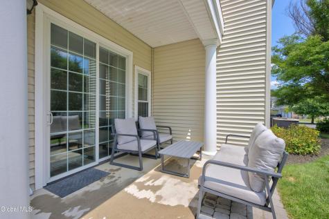 802 Vly Pointe Drive Niskayuna NY 12309