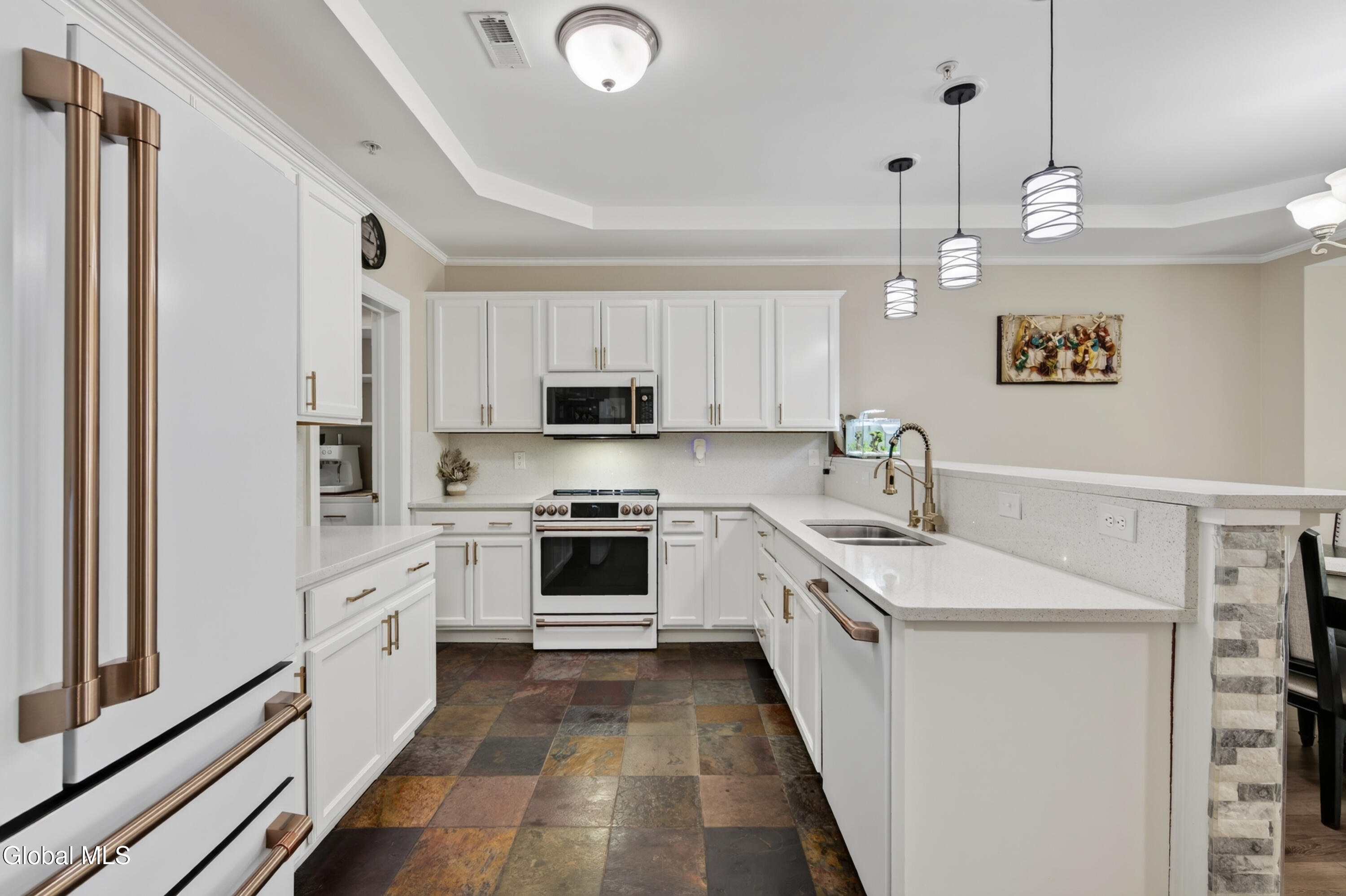 802 Vly Pointe Drive Niskayuna NY 12309