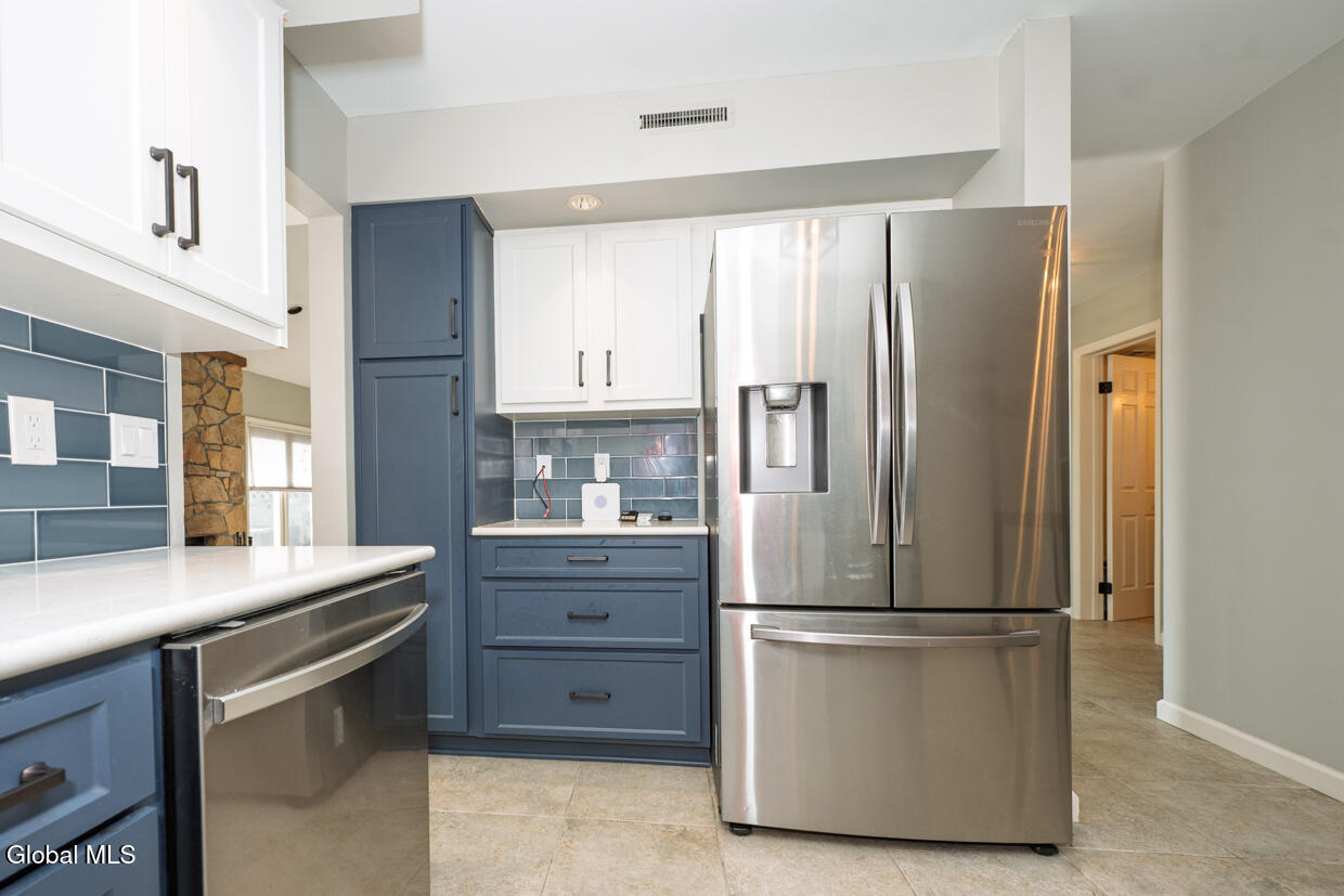 14 Wedgewood Lane Voorheesville NY 12186