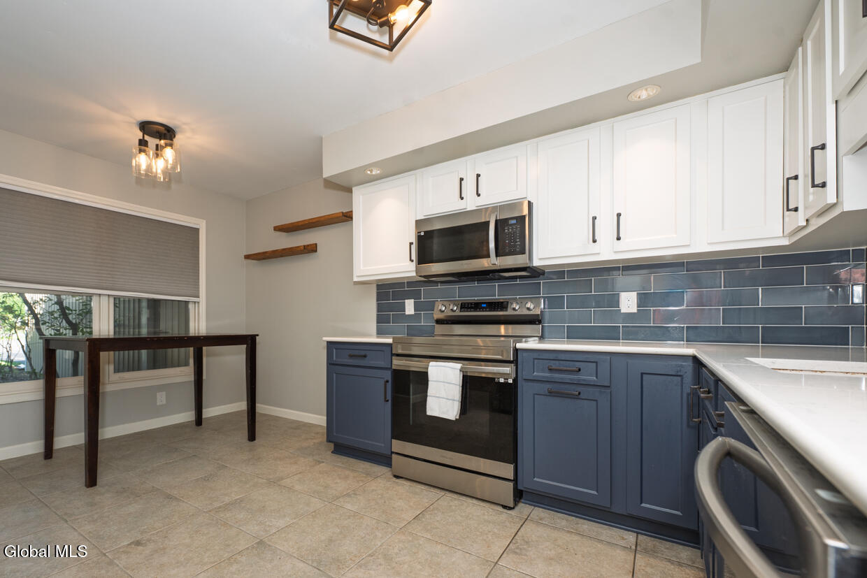 14 Wedgewood Lane Voorheesville NY 12186