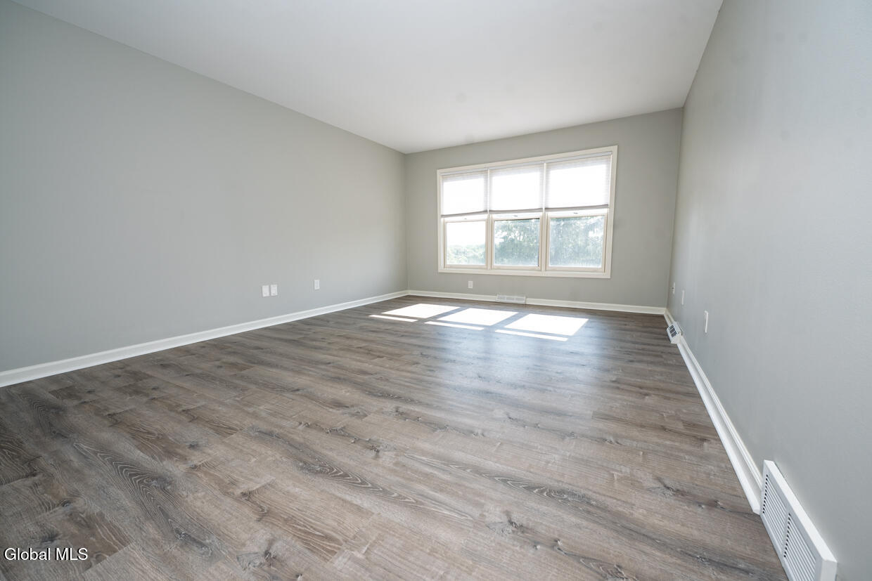 14 Wedgewood Lane Voorheesville NY 12186