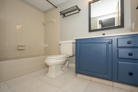 14 Wedgewood Lane Voorheesville NY 12186