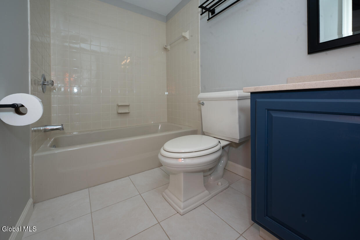 14 Wedgewood Lane Voorheesville NY 12186