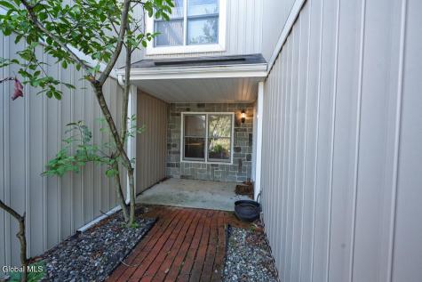 14 Wedgewood Lane Voorheesville NY 12186