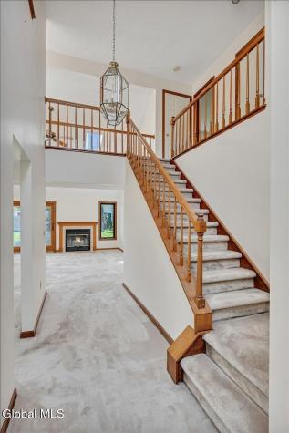 8 Rusfield Drive Glenmont NY 12077