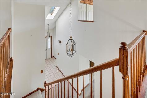 8 Rusfield Drive Glenmont NY 12077