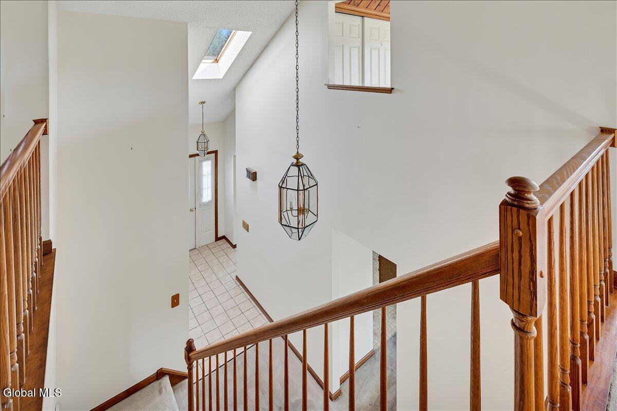 8 Rusfield Drive Glenmont NY 12077