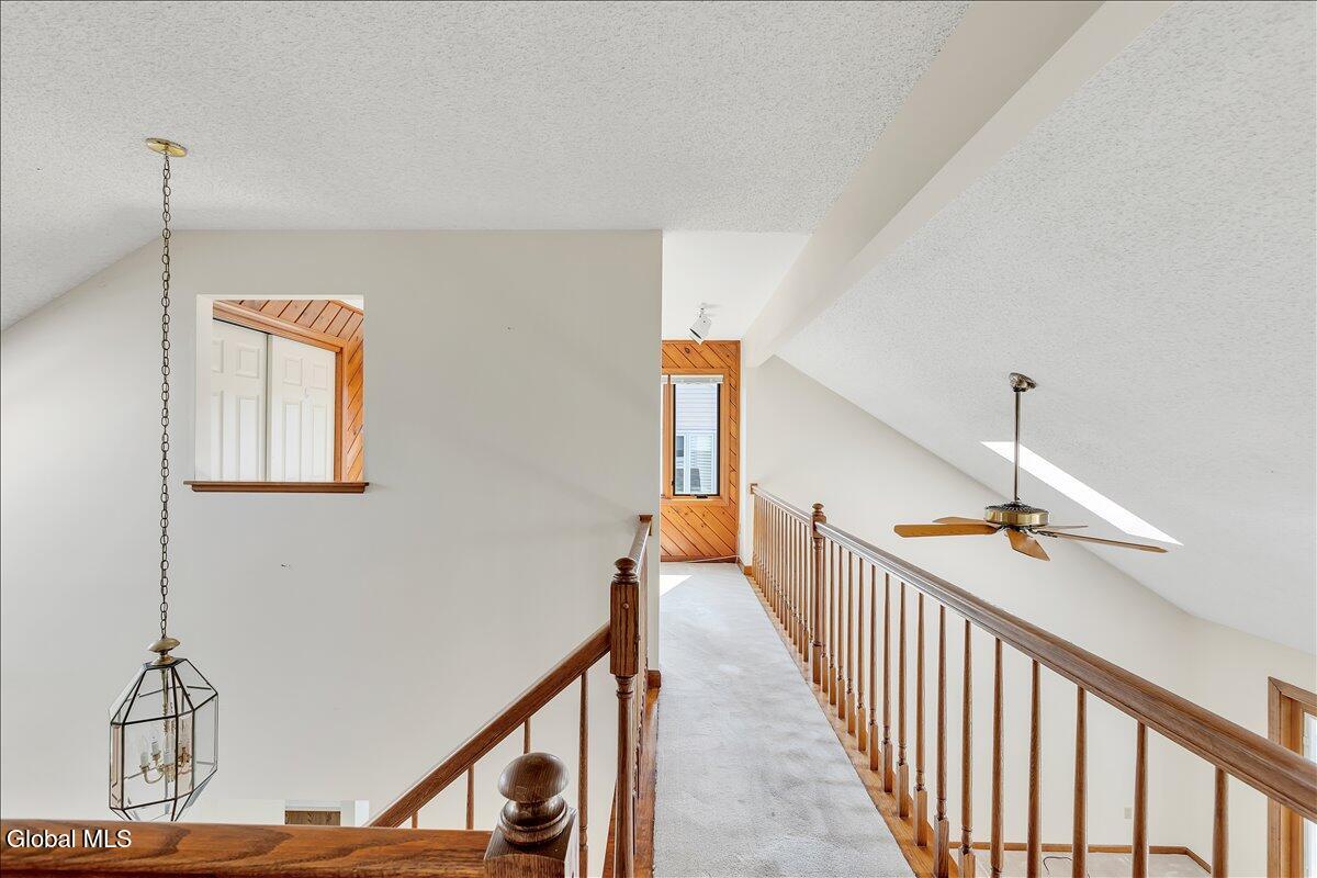 8 Rusfield Drive Glenmont NY 12077