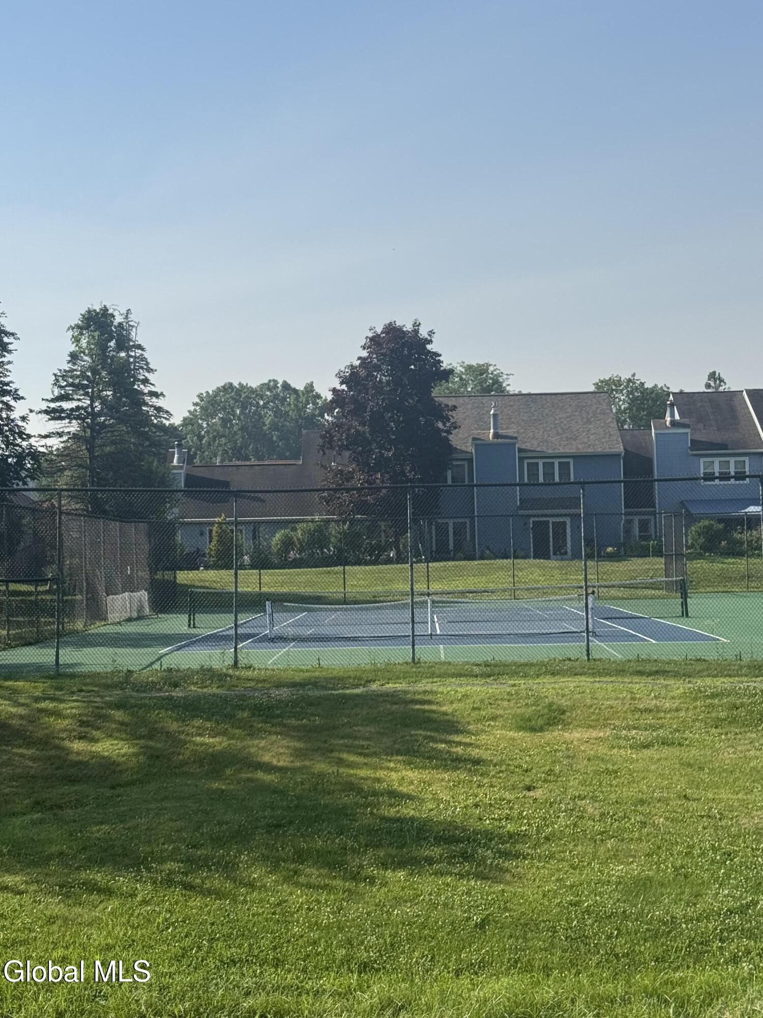 8 Rusfield Drive Glenmont NY 12077