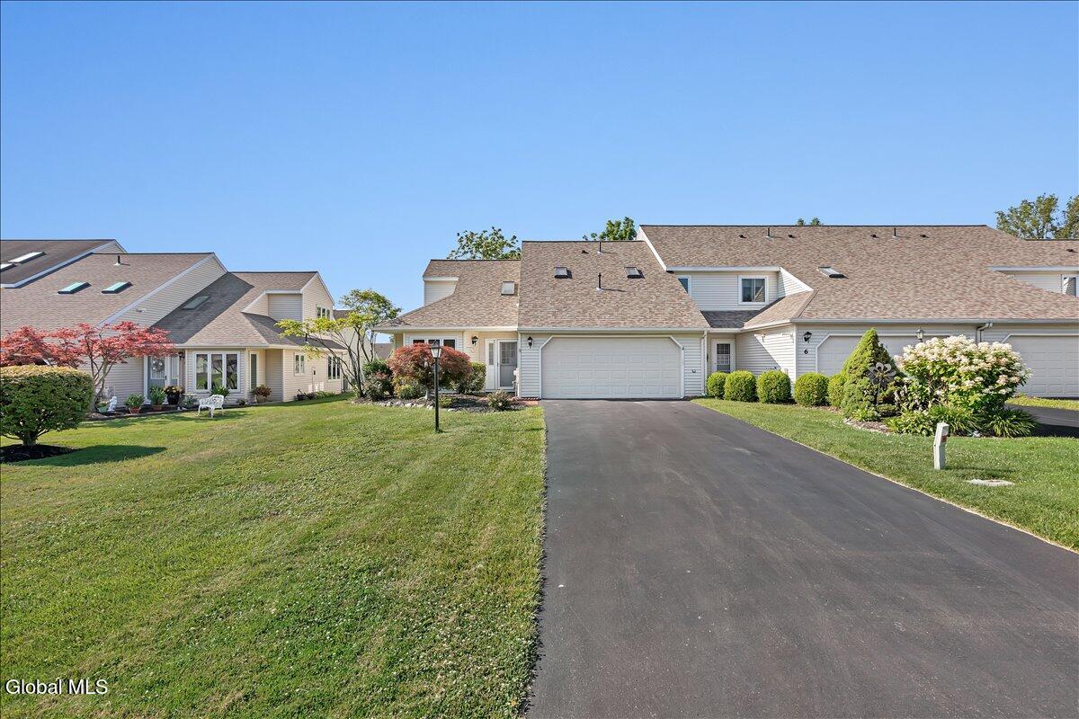 8 Rusfield Drive Glenmont NY 12077