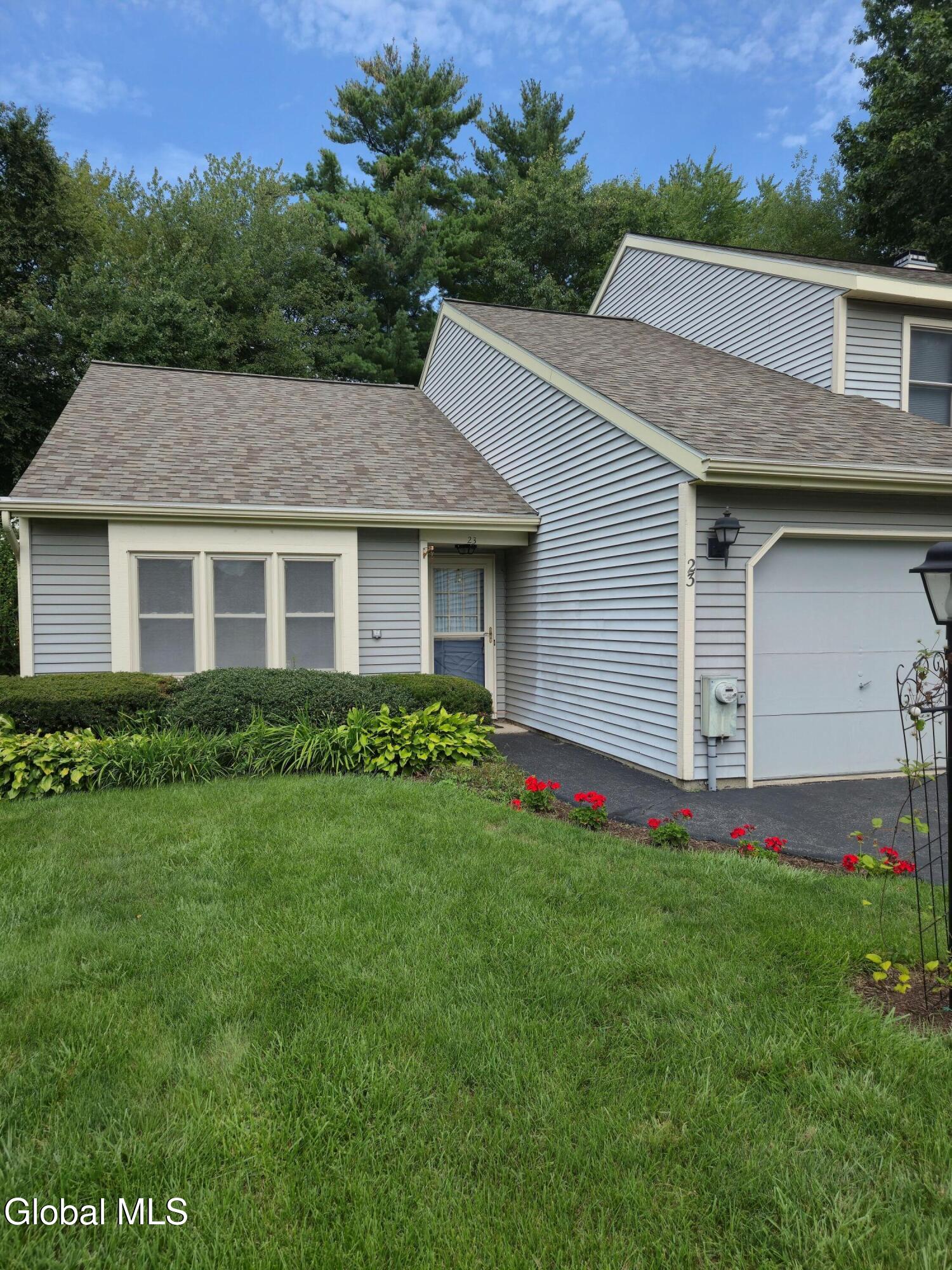23 Cromwell Drive Halfmoon NY 12065