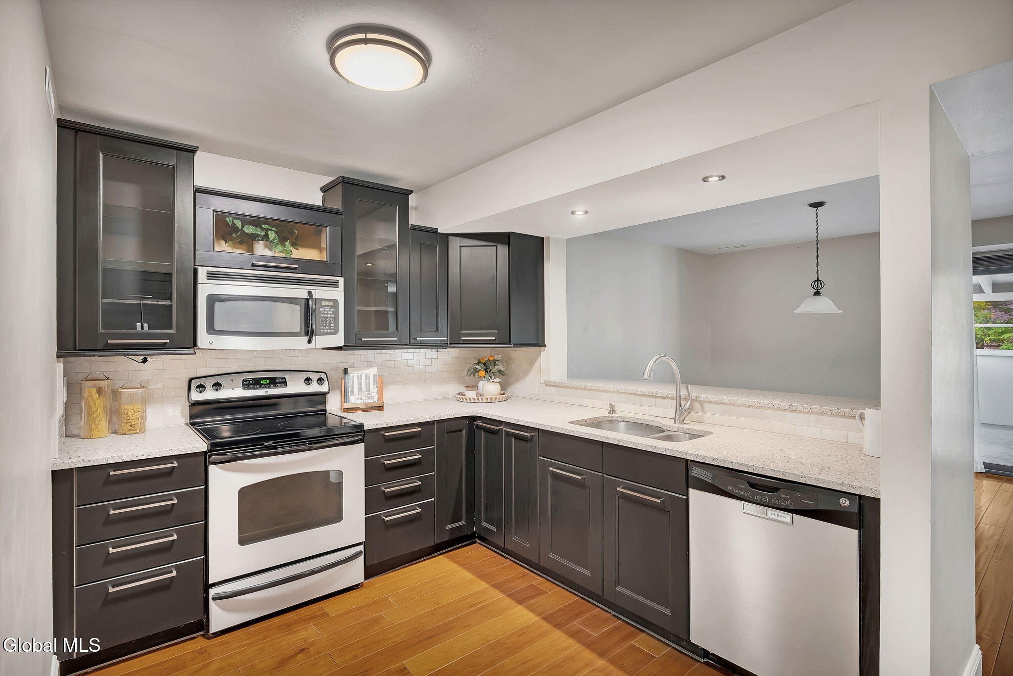 43 Grant Hill Court Clifton Park NY 12065