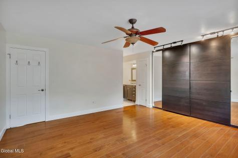 43 Grant Hill Court Clifton Park NY 12065