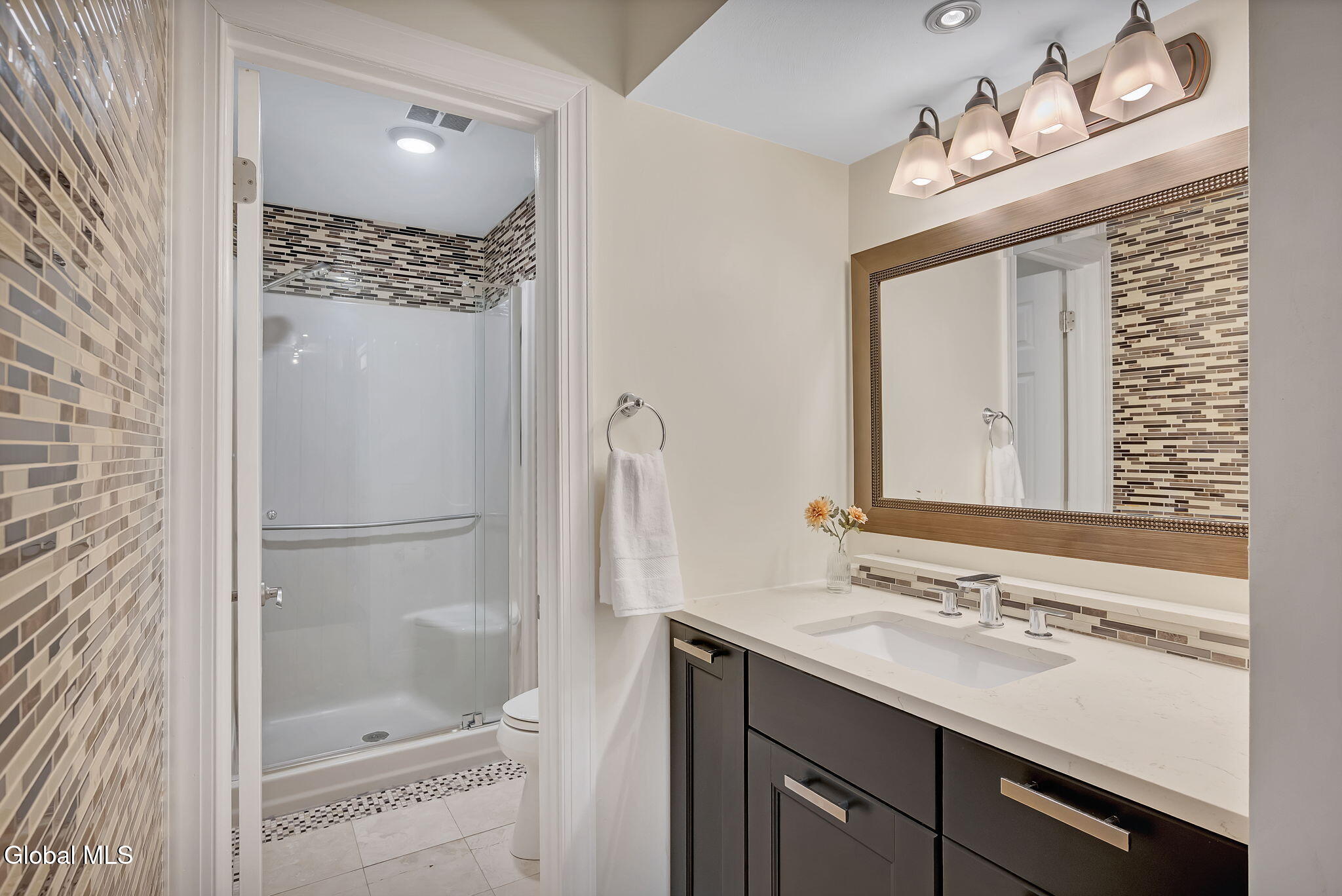 43 Grant Hill Court Clifton Park NY 12065