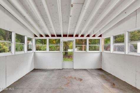 43 Grant Hill Court Clifton Park NY 12065