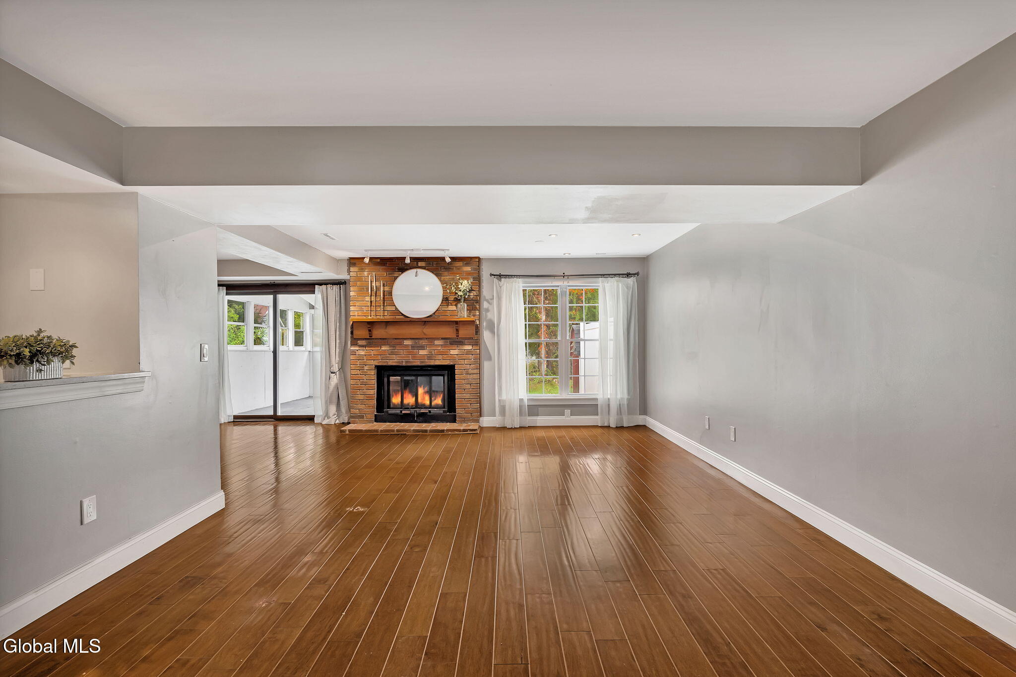 43 Grant Hill Court Clifton Park NY 12065