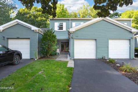 7324 Vic Court Schenectady NY 12303