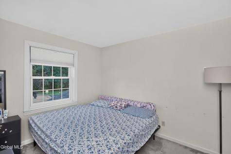 7324 Vic Court Schenectady NY 12303