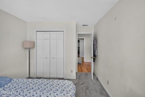 7324 Vic Court Schenectady NY 12303