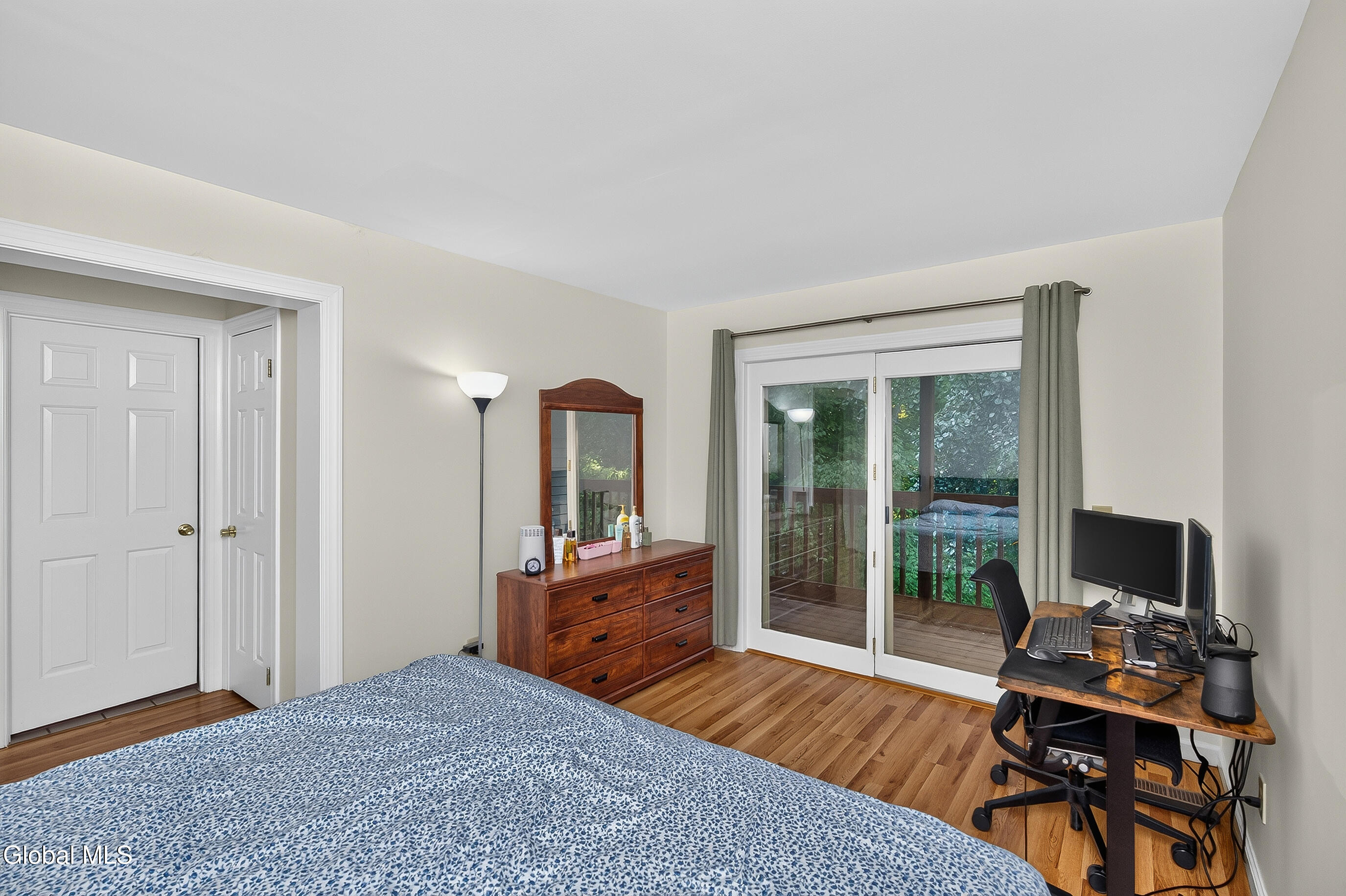 7324 Vic Court Schenectady NY 12303